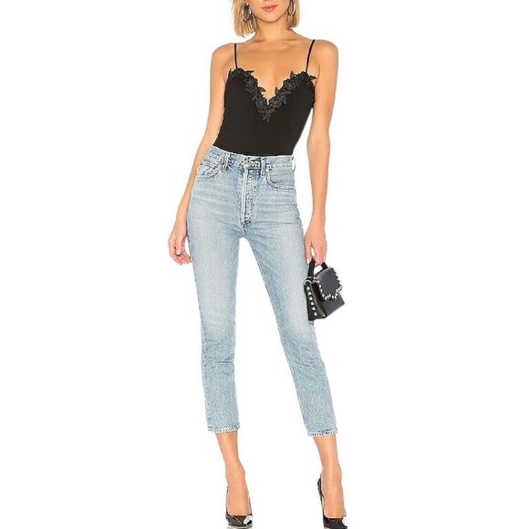 superdown
adaya lace trim bodysuit - Picture 2 of 5